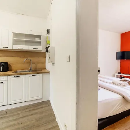 Cocon Au Coeur De Calme Et Lumineux Appartamento Rennes